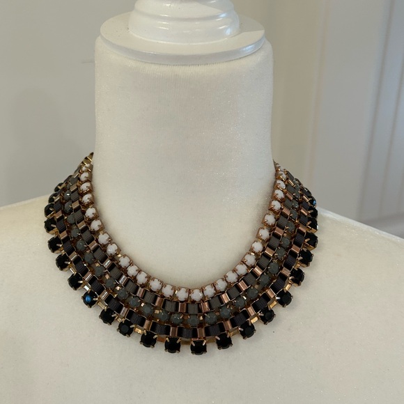 Jewelry - Black gray white and gold beaded collar‎ necklace